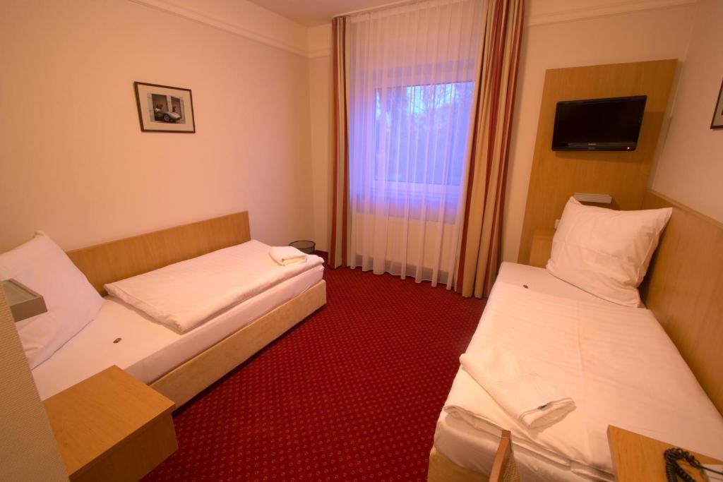 Hotel Jacobsberg Oschersleben Rom bilde